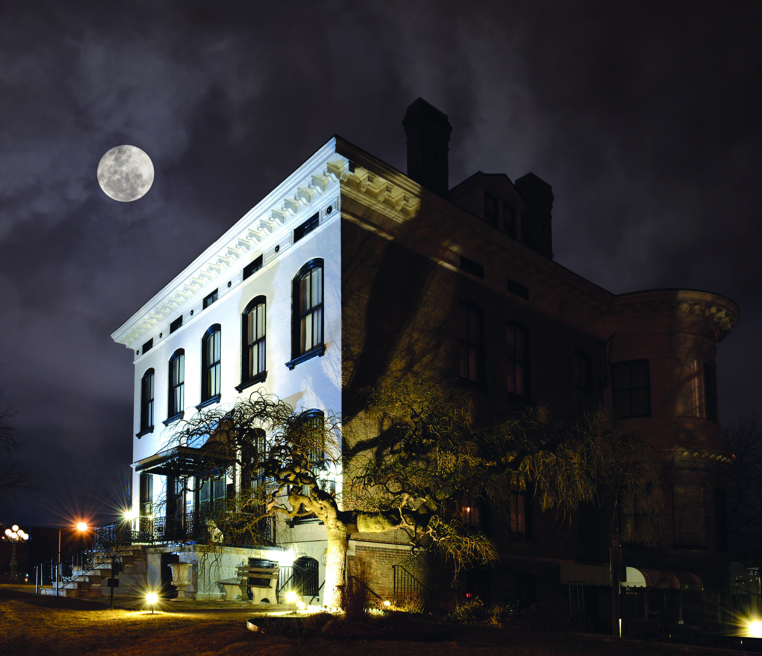 1.the Lemp Mansion At Night Photo By Otter Graphics Studiocmyk