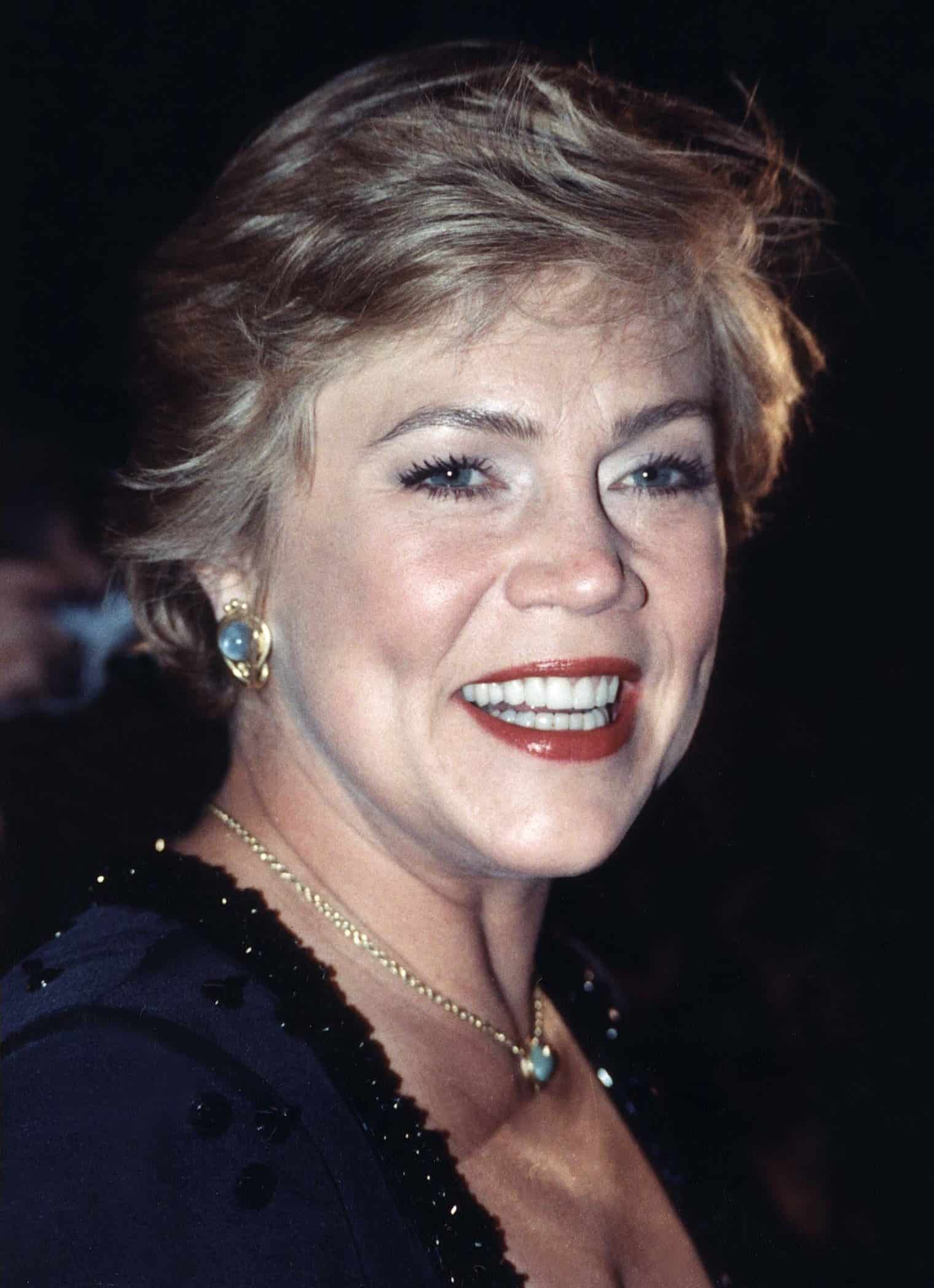 Kathleen Turner