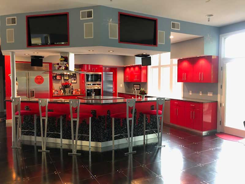 a kitchen in mexico missouri that was remodeled to look more modern