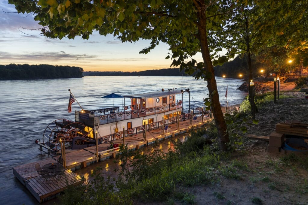 Joseph M. Labarge, Paddle Boat, Missouri River, Cooper's Landing, Boone County Mo